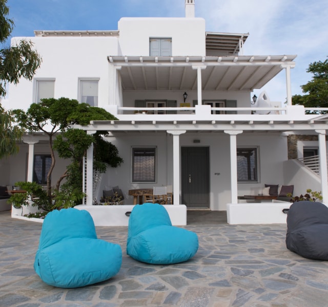 Bellou Suites | Outdoors